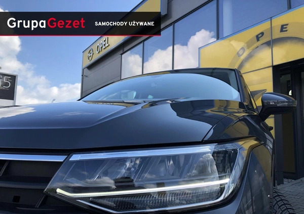 Volkswagen Tiguan cena 132990 przebieg: 17000, rok produkcji 2022 z Grabów nad Prosną małe 781